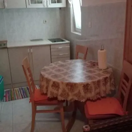 Apartman Regina Apartment