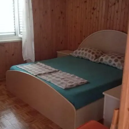 Apartman Regina Apartment